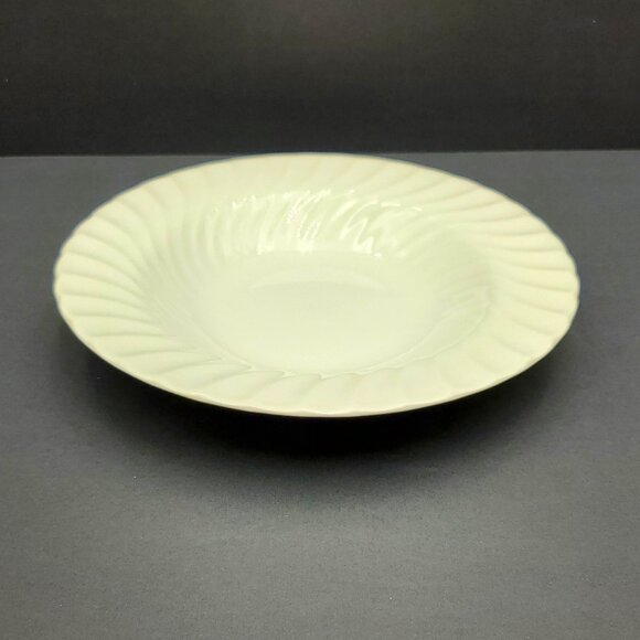 Johnson Brothers Regency Rim Soup Bowls White Swirl Shallow Rimmed Bowls - Picture 4 of 7